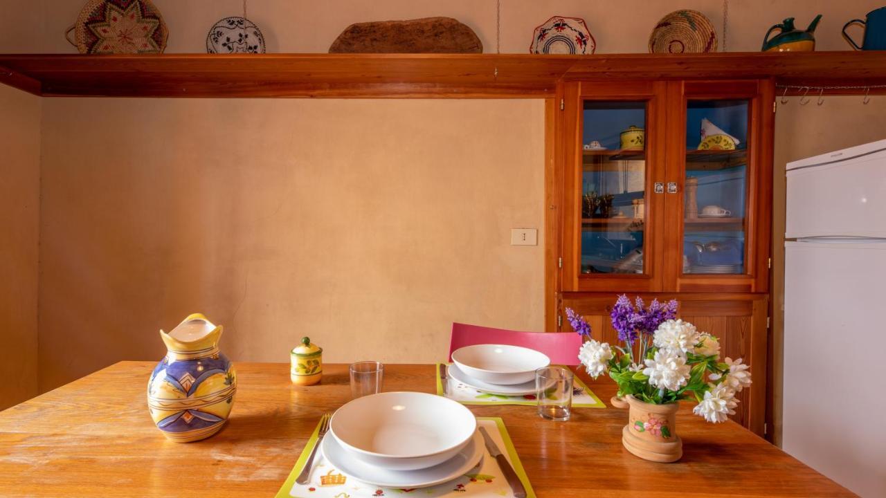 Welcomely - Casa Portella Bosa Exterior photo