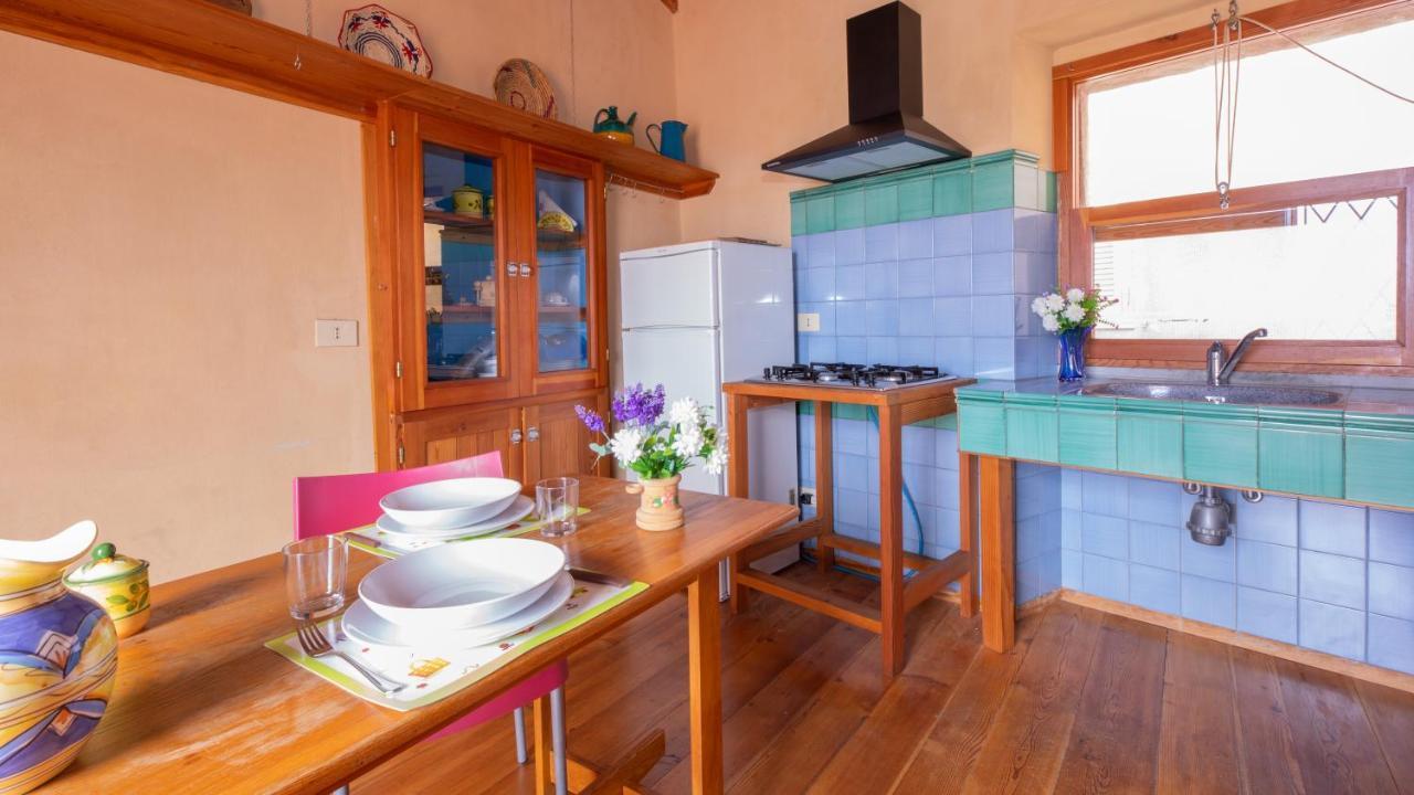 Welcomely - Casa Portella Bosa Exterior photo